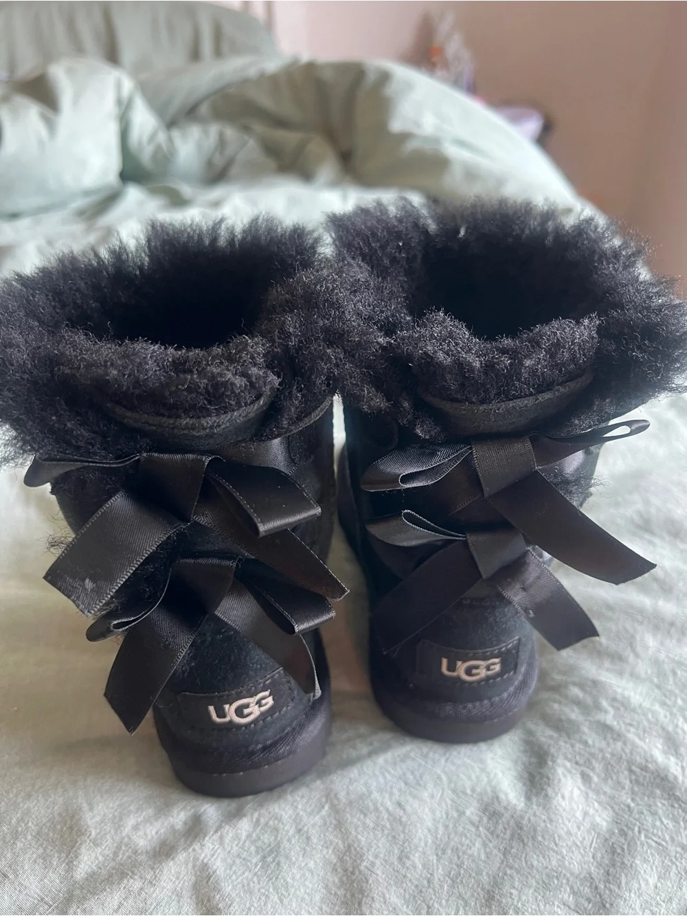 UGG Bailey Bow II Boot Toddler size 10